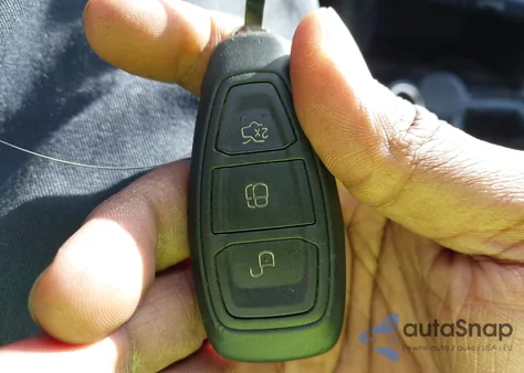 2015 Ford Focus St z USA, uszkodzony, nr VIN 1FADP3L99FL338535